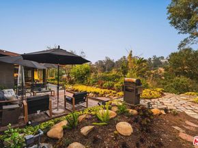 2718 Claray Drive, Los Angeles CA 90077