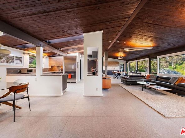 2718 Claray Drive, Los Angeles CA 90077