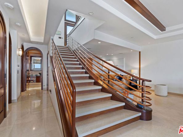 31554 Victoria Point Road, Malibu CA 90265