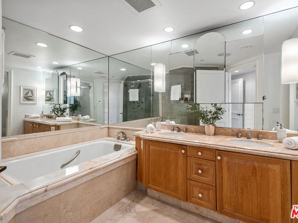 701 Ocean Avenue 108, Santa Monica CA 90402