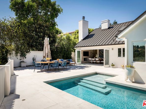 2612 Wallingford Drive, Beverly Hills CA 90210