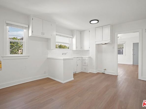 1561 East Elizabeth Street, Pasadena CA 91104