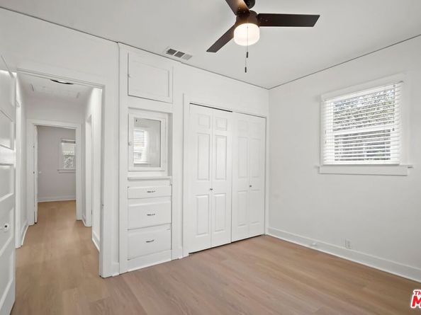 1561 East Elizabeth Street, Pasadena CA 91104