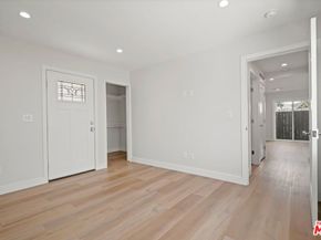 1561 East Elizabeth Street, Pasadena CA 91104