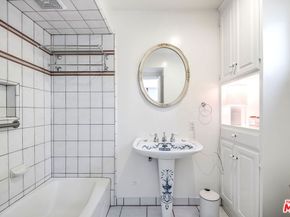 4654 Denny Avenue, Toluca Lake CA 91602