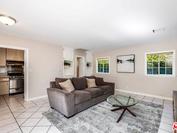 4654 Denny Avenue, Toluca Lake CA 91602