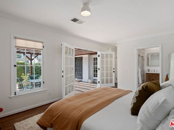 4654 Denny Avenue, Toluca Lake CA 91602