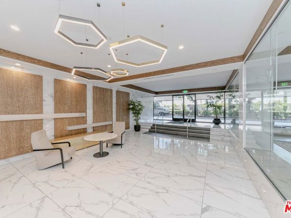 4460 Wilshire Boulevard 705, Los Angeles CA 90010