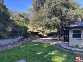9747 Haines Canyon Avenue, Tujunga CA 91042