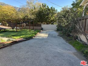 9747 Haines Canyon Avenue, Tujunga CA 91042