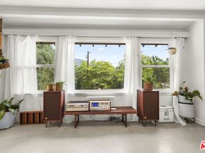 9747 Haines Canyon Avenue, Tujunga CA 91042