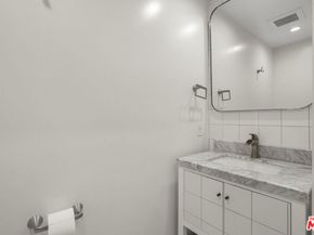 9747 Haines Canyon Avenue, Tujunga CA 91042