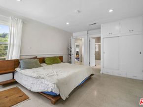 9747 Haines Canyon Avenue, Tujunga CA 91042