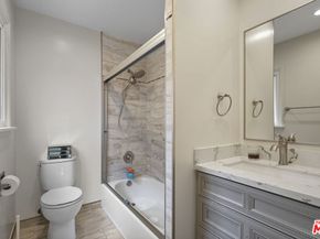 9747 Haines Canyon Avenue, Tujunga CA 91042