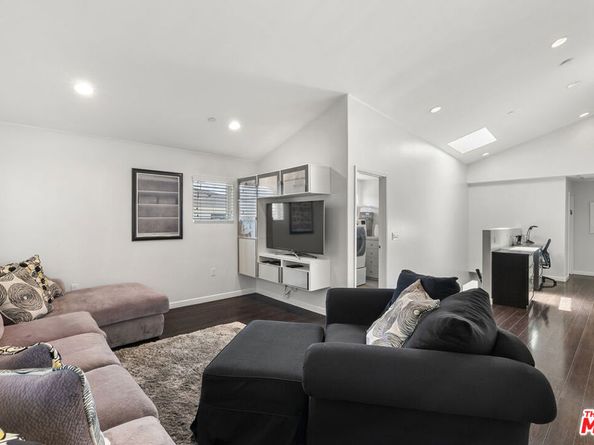 9313 Bolton Road, Los Angeles CA 90034
