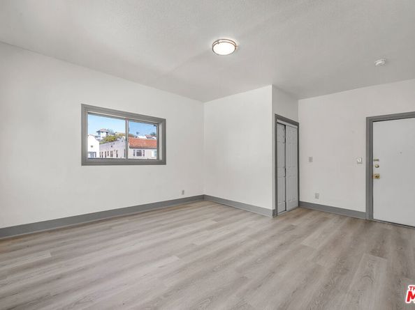 123 S Westmoreland Avenue, Los Angeles CA 90004
