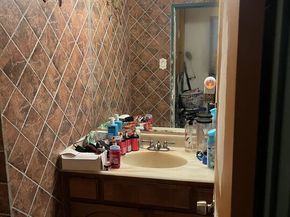 4431 Don Ricardo Drive 10, Los Angeles CA 90008