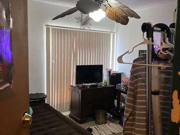 4431 Don Ricardo Drive 10, Los Angeles CA 90008