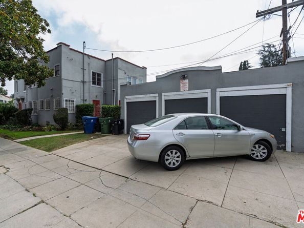 253 N Irving Boulevard, Los Angeles CA 90004