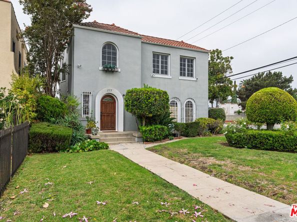 253 N Irving Boulevard, Los Angeles CA 90004