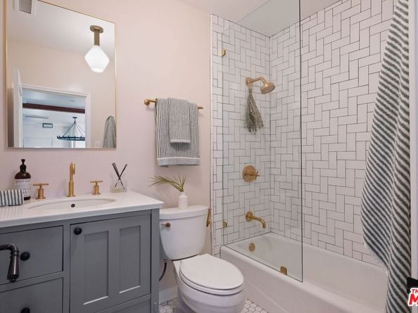 4164 Edenhurst Avenue, Los Angeles CA 90039