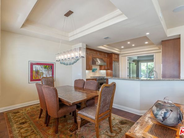 23963 De Ville Way, Malibu CA 90265