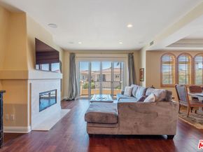 23963 De Ville Way, Malibu CA 90265