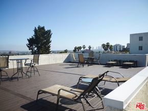 8400 De Longpre Avenue 104, West Hollywood CA 90069