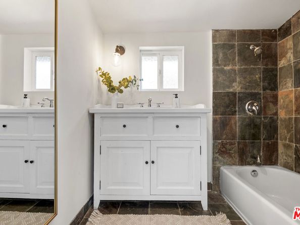 1128 Canyon Trail, Topanga CA 90290