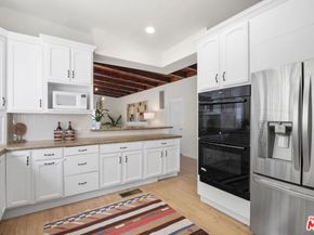 1128 Canyon Trail, Topanga CA 90290