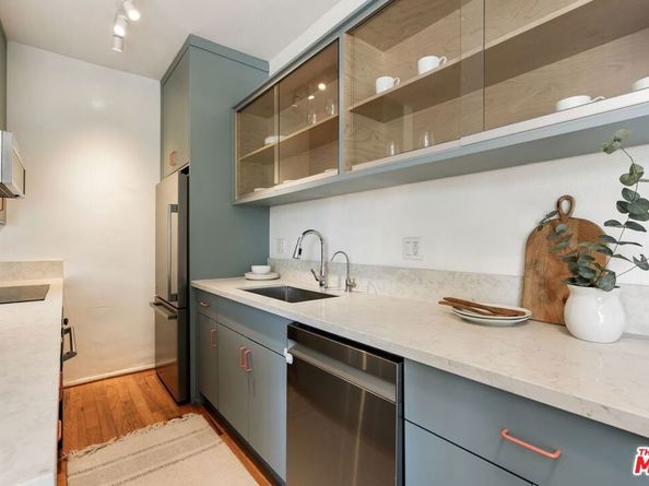 643 Bay Street, Santa Monica CA 90405