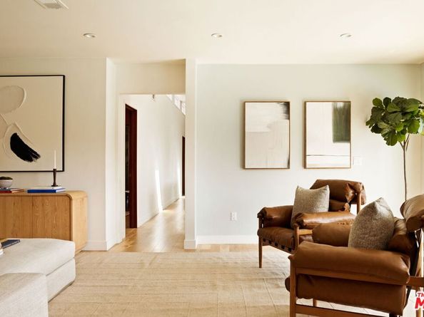 3019 Surry Street, Los Angeles CA 90027