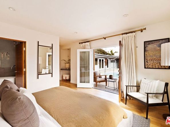 3019 Surry Street, Los Angeles CA 90027