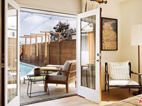 3019 Surry Street, Los Angeles CA 90027