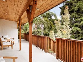 3019 Surry Street, Los Angeles CA 90027