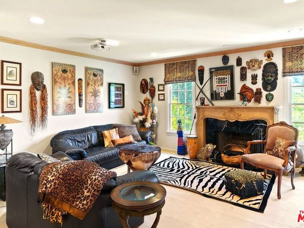 3541 Westfall Drive, Encino CA 91436