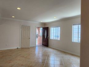 1873 W Jefferson Boulevard, Los Angeles CA 90018