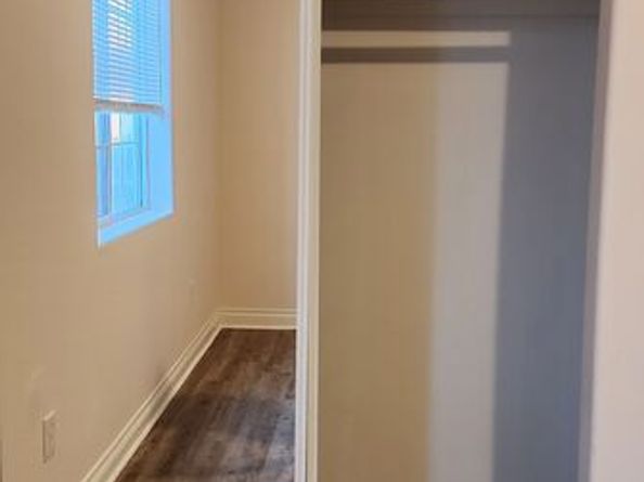 1873 W Jefferson Boulevard, Los Angeles CA 90018