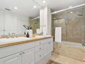 5625 Crescent Parkway 105, Playa Vista CA 90094