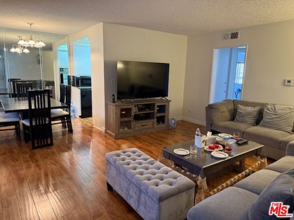 6342 Morse Avenue 205, Valley Glen CA 91606