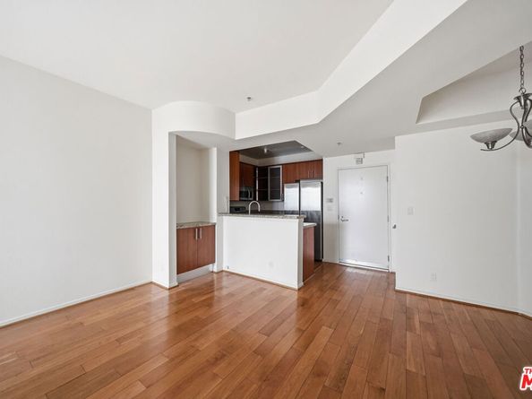620 S Gramercy Place 127, Los Angeles CA 90005
