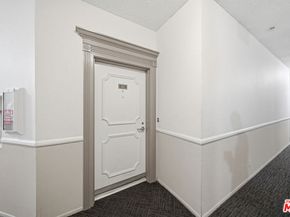620 S Gramercy Place 127, Los Angeles CA 90005