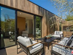 4939 Petit Avenue, Encino CA 91436
