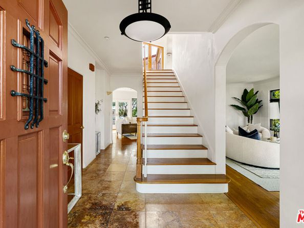 483 Arbramar Avenue, Pacific Palisades CA 90272