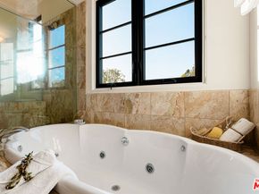483 Arbramar Avenue, Pacific Palisades CA 90272