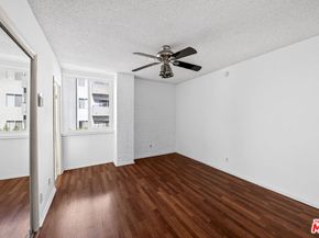 540 Kelton Avenue 402, Los Angeles CA 90024