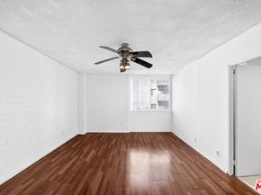 540 Kelton Avenue 402, Los Angeles CA 90024