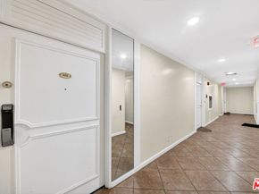 540 Kelton Avenue 402, Los Angeles CA 90024