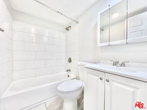 7437 Haskell Avenue, Van Nuys CA 91406