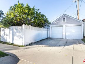 500 N Windsor Boulevard, Los Angeles CA 90004